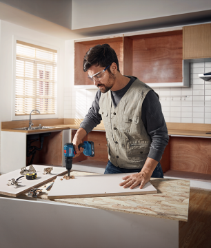 Bosch Akülü darbeli matkap/Vidalama Makineleri  Çift Akü 2.0 Ah GSB 185-LI