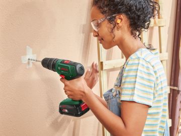 EasyImpact 18V-40 (Çift Akü, 2,0 Ah)