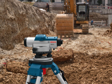 Bosch GOL 32 D Professional Optik nivelman + Sehpa BT 160 + Ölçüm latası GR 500