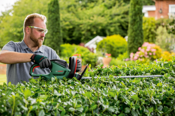 Bosch Çit Kesme Makinesi Universal HedgeCut 60