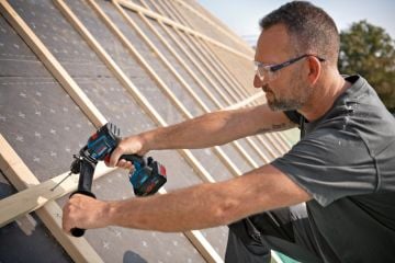 Bosch Akülü Delme/Vidalama Makinesi GSR 18V-150 C (solo)