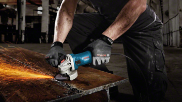Bosch Professional GWS 750 Avuç Taşlama Makinesi (devir ayarsız)