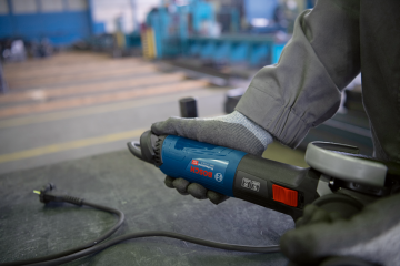 Bosch Professional GWS 17-125 S Avuç Taşlama Makinesi