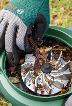 Bosch Yaprak toplama makinesi  Universal GardenTidy 3000